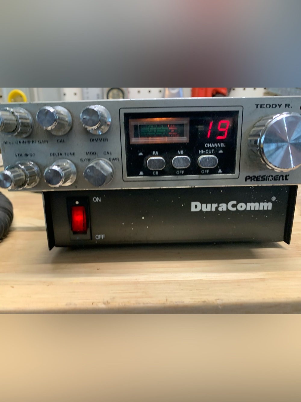 President Teddy R Vintage CB Radio 40 Channel AM Original Mic Tested Working